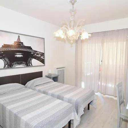 Metro Apartament